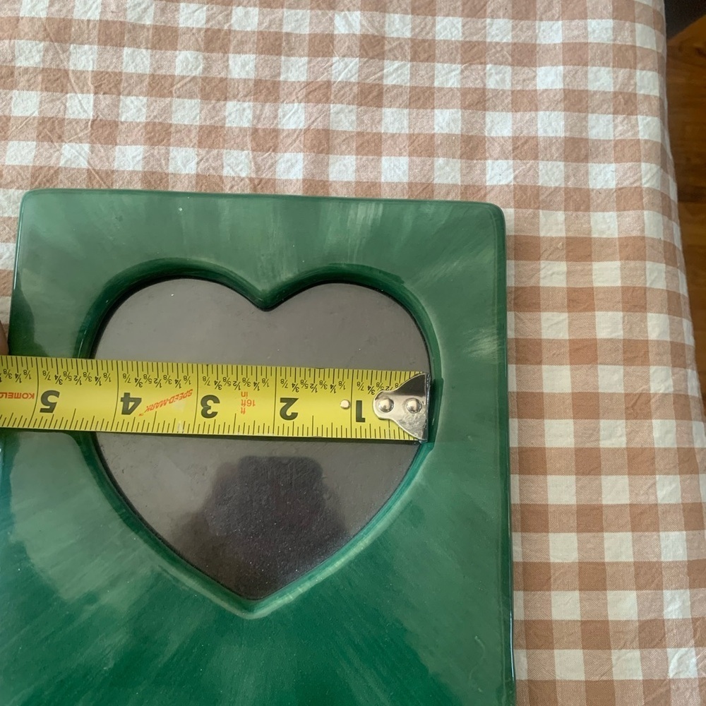 Green Heart Photo Frame - Picture 2 of 5